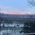 Donauruhe Und Aussicht